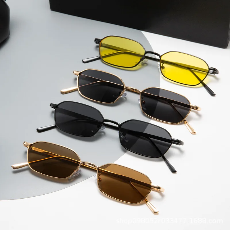 Новинка 2022 солнцезащитные очки с маленькой квадратной оправой женские розовые мужские черные на заказ красные белые оранжевые OEM логотип стильный цвет времени