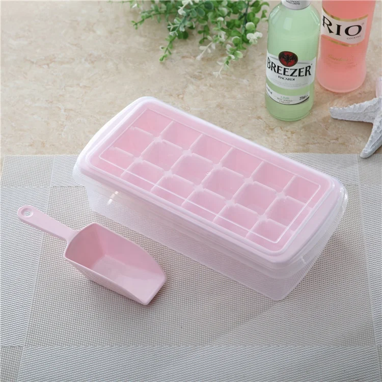 18  Cavities Plastic Ice Cube Tray Molds With Lid For Ice Whiskey Wine and Container