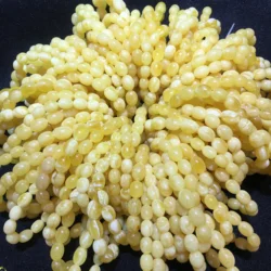 Attractive Price New Type White And Yellow Baltic Amber Stone Loose Ball Beads Muslim Prayer Bead High Quality