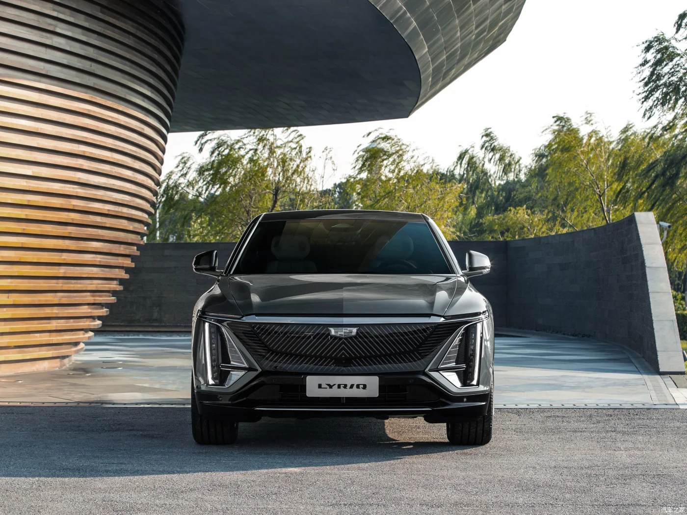 Cadillac LYRIQ 2022 EV electric car SUV RW AWD 255kW 375kW 608km 653km luxury car new energy vehicles 5 seats