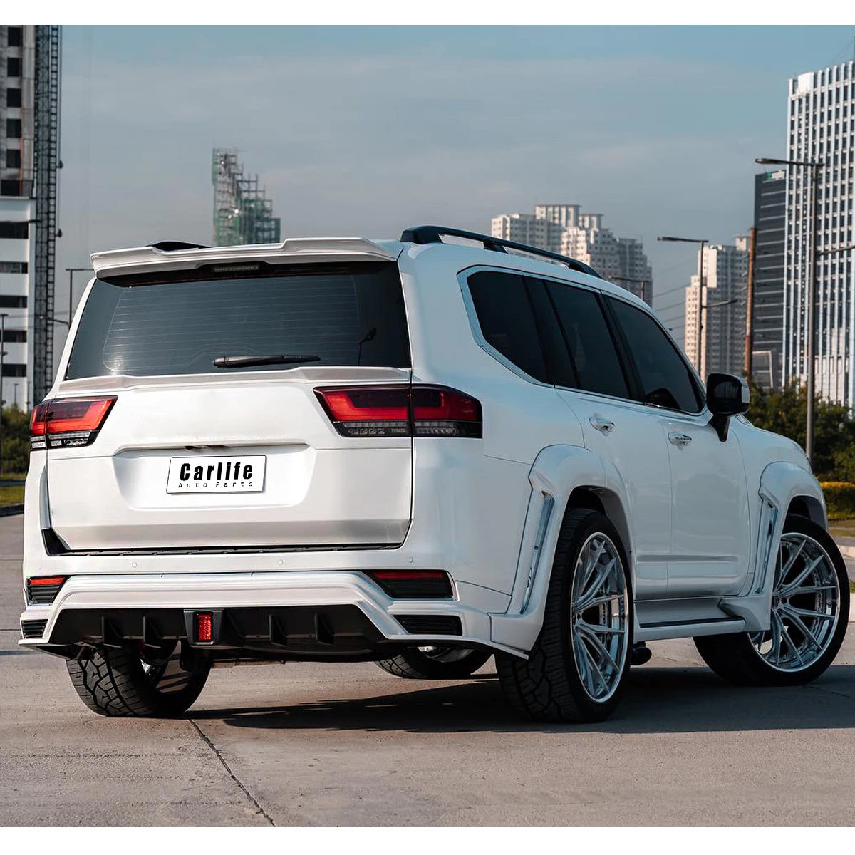 High Performance and Price bumper body kit with grille for Toyota LC300 2022-2024 modified to wald model.