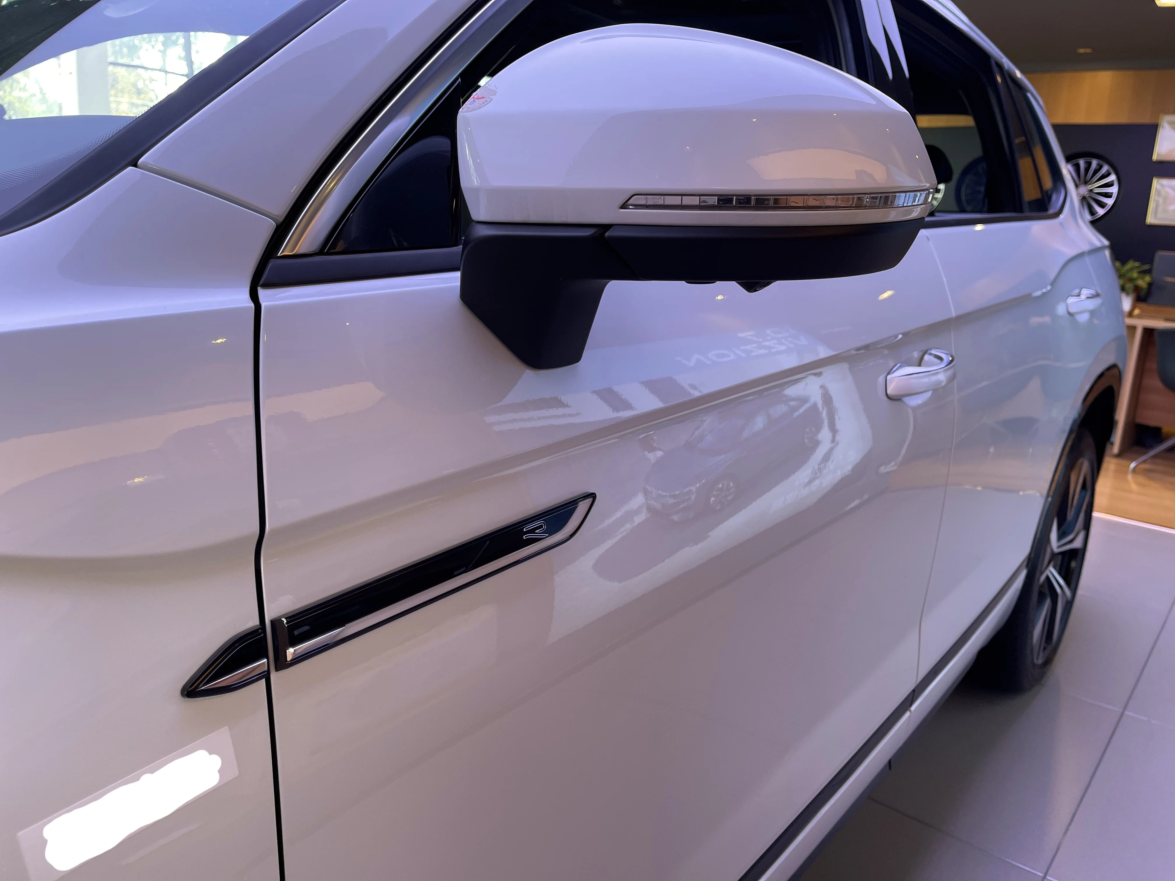 2024 Brand New Volkswagen TAYRON Luxury SUV 380TSI AWD R-Line Pro High Performance Edition for Volkswagen TAYRON