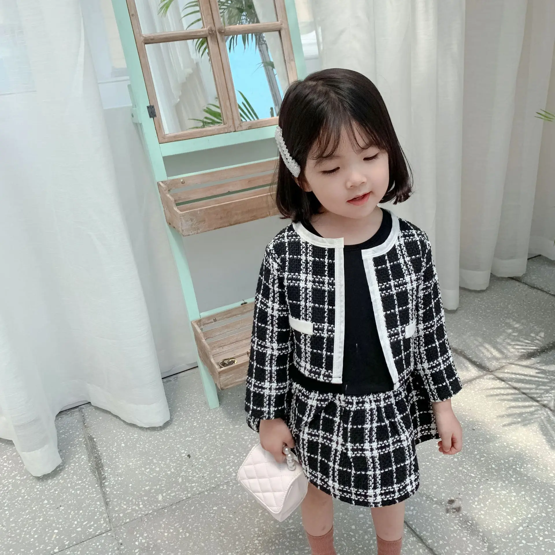 Hot Sale Girls Clothing Set Spring and Autumn Custom Elegant Baby Kids Girls Clothes Plaid Skirt Outfits