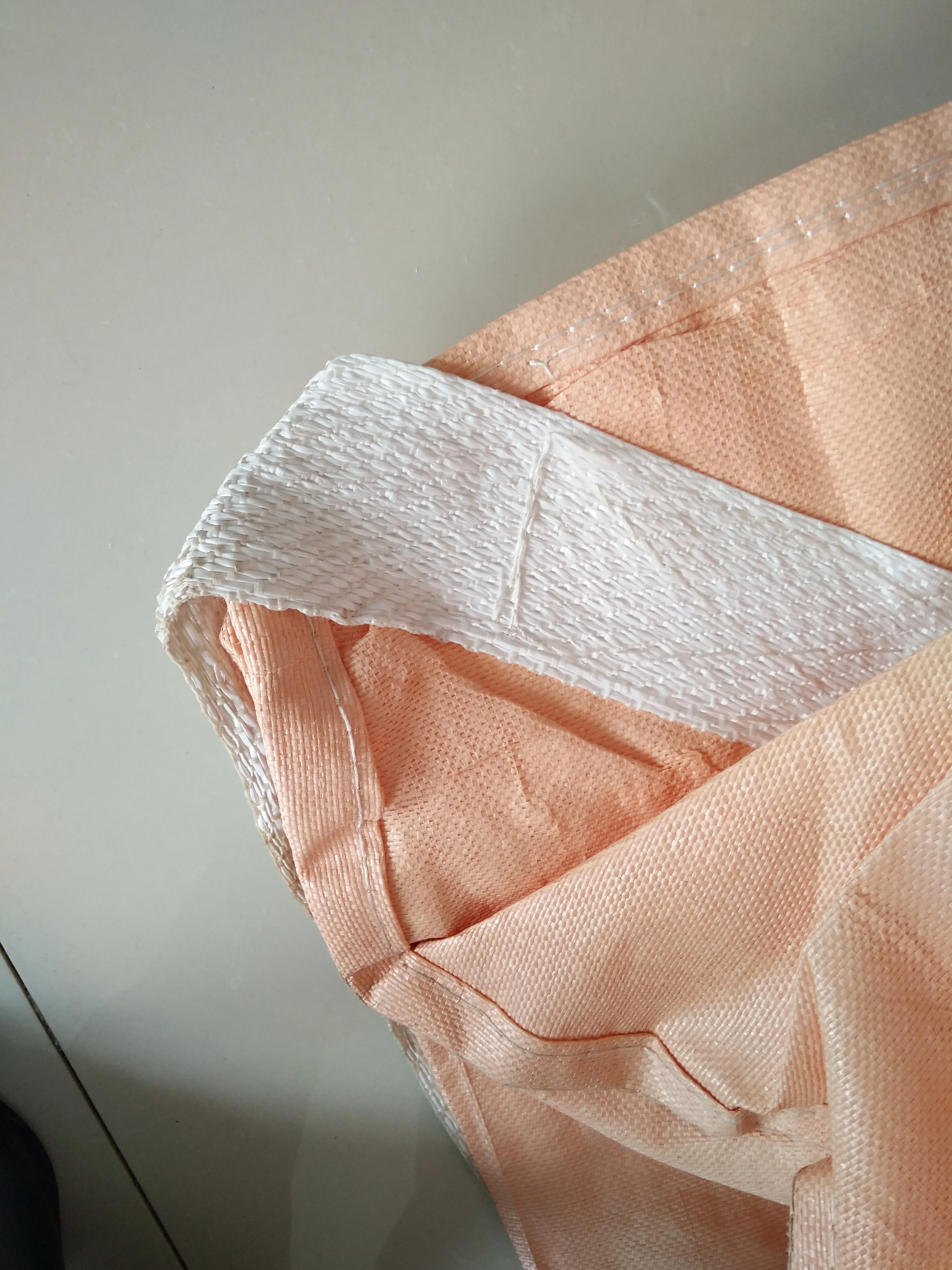 south Africa  ORE bag Hot Sale Factory Making FIBC Big Bag Pp Woven Jumbo Bulk 1000 kg Top Skirt Cross Fabric discharged spout