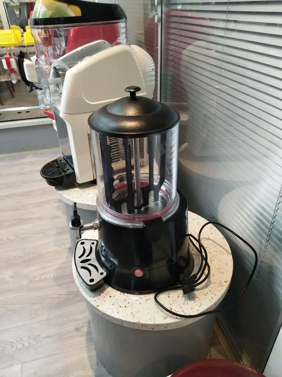 
5L and 10L mini chocolate heating machine/electric hot chocolate dispenser machine for home and snack bar 