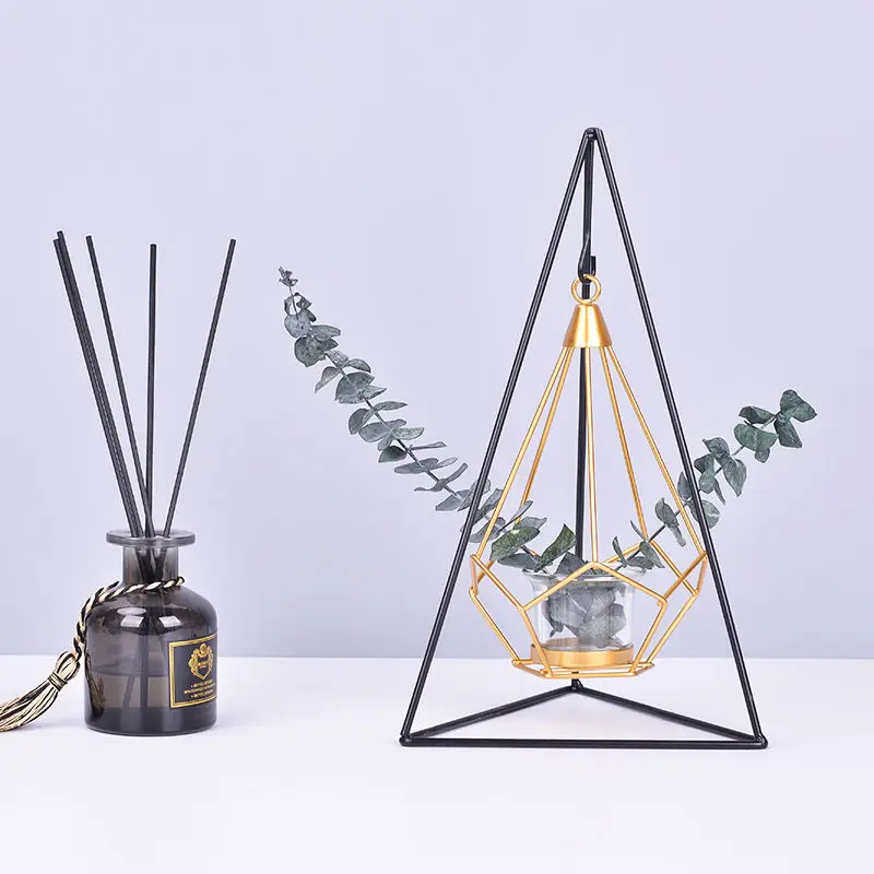 Maxery Modern Nordic Style Minimalist Geometry Metal Candlestick Home Decoration Fashion Hollow Iron Candlestick