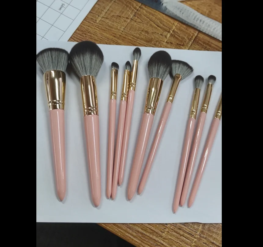 GRACEDO 10pcs pink unique makeup brush corn silk soft brush hair new fashion customize logo factory wholesale makeup brush set