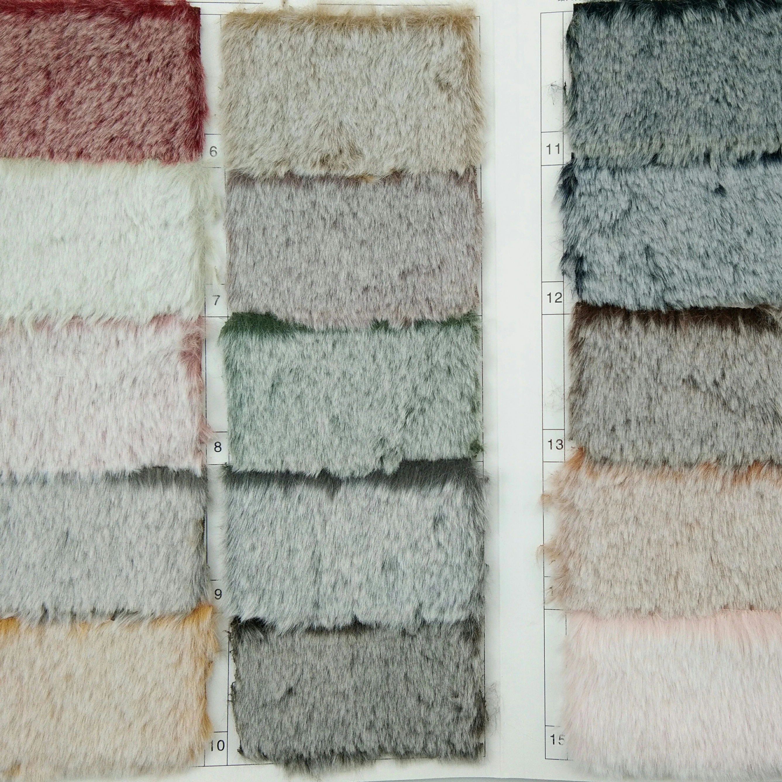 В наличии мягкая полимерная ткань из искусственного кроличьего меха полиэфирная для одежды домашний текстиль