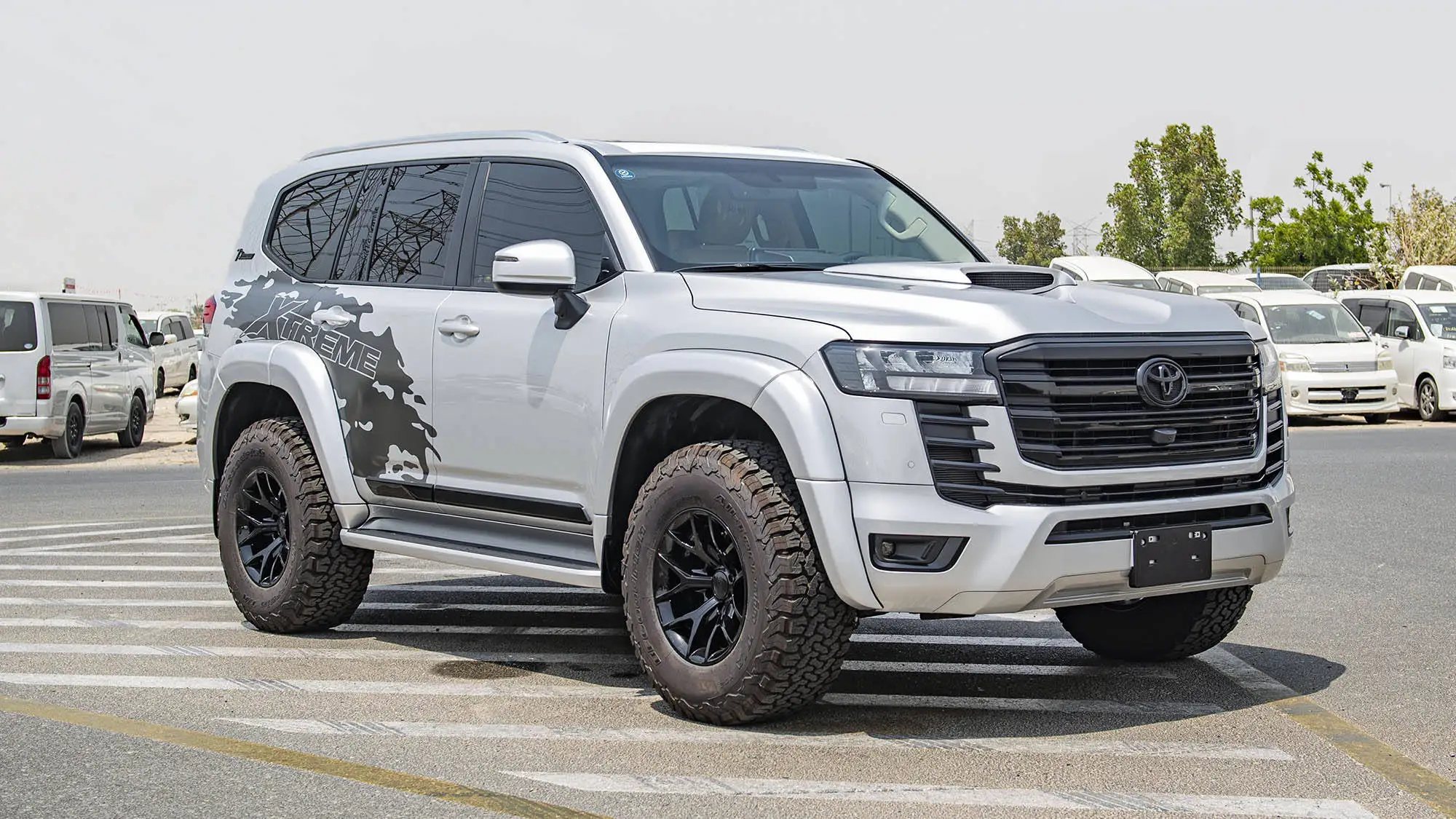 Б/у Toyota FOR- land Cruiser 300 GXR 3.3D на Xtreme Edition доставка готова