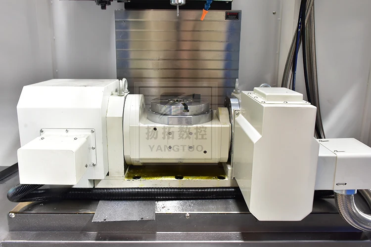 Тайвань шпинделя 3 оси 4 5 осей CNC обрабатывающий центр vmc850 с ЧПУ, фрезерный станок с ЧПУ с mitsubishi системы