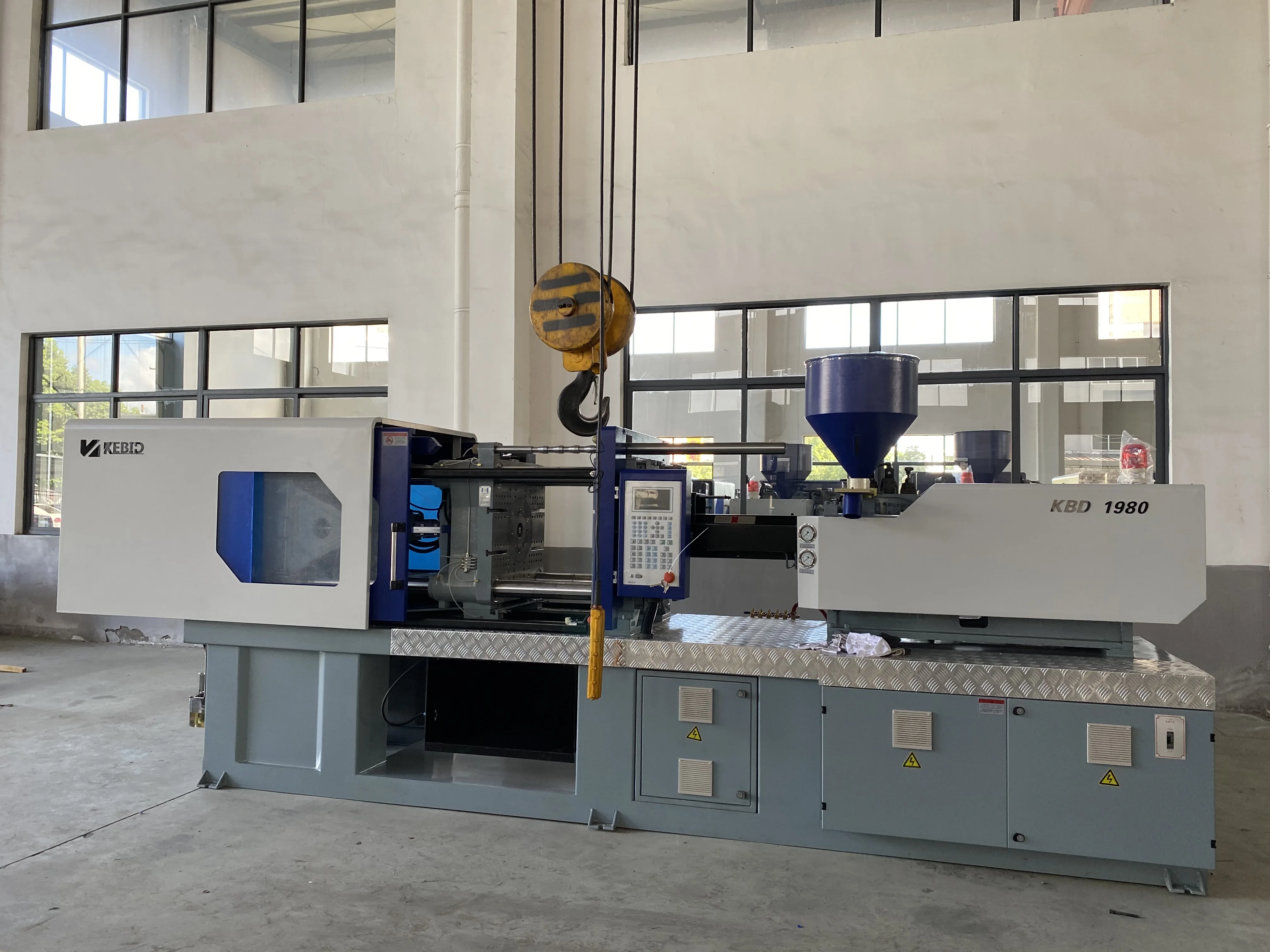 high precision reaction borche injection molding machine made in china