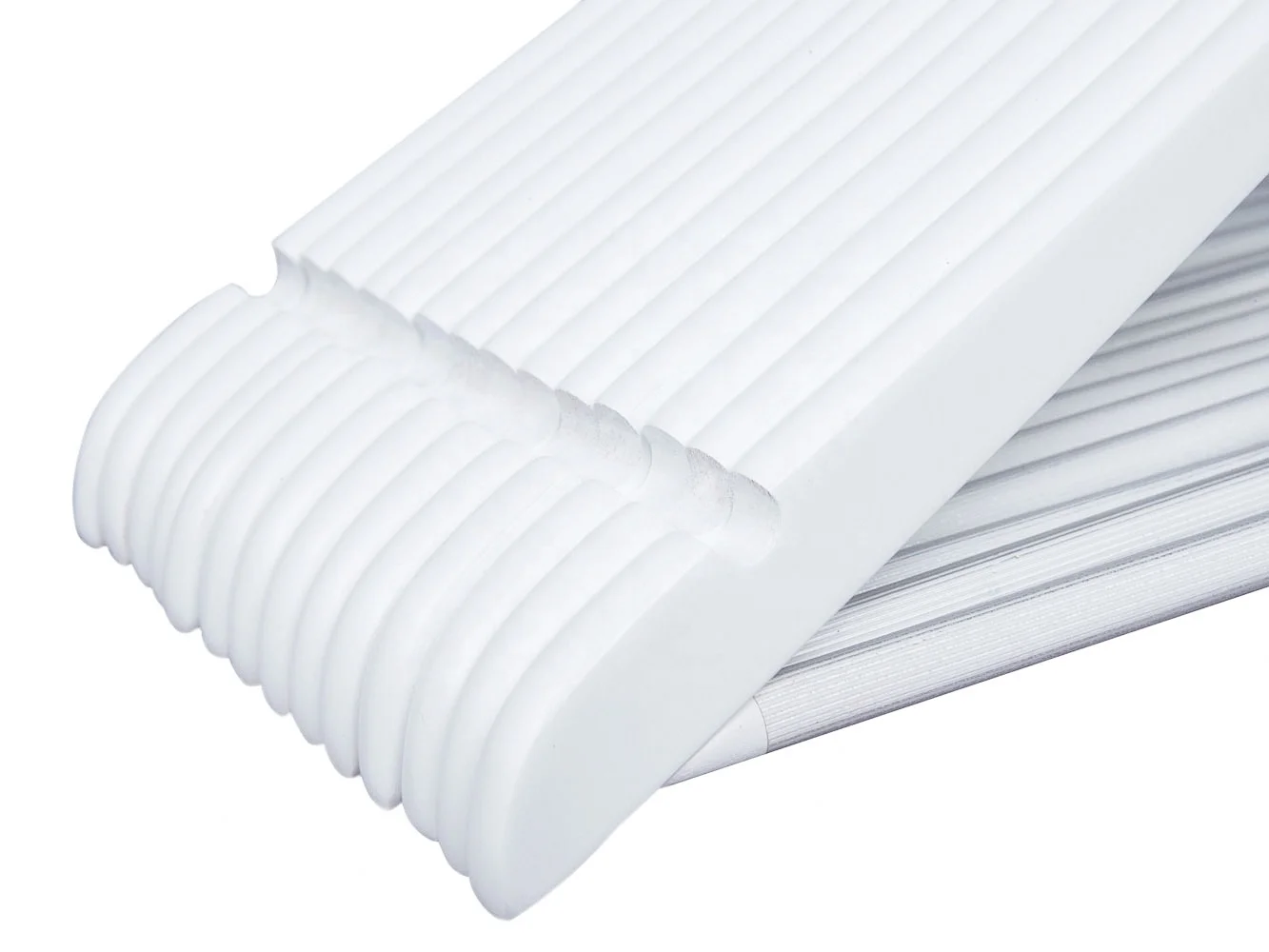 Manufacturer wholesale white wooden suit hanger clothing hangers for coat