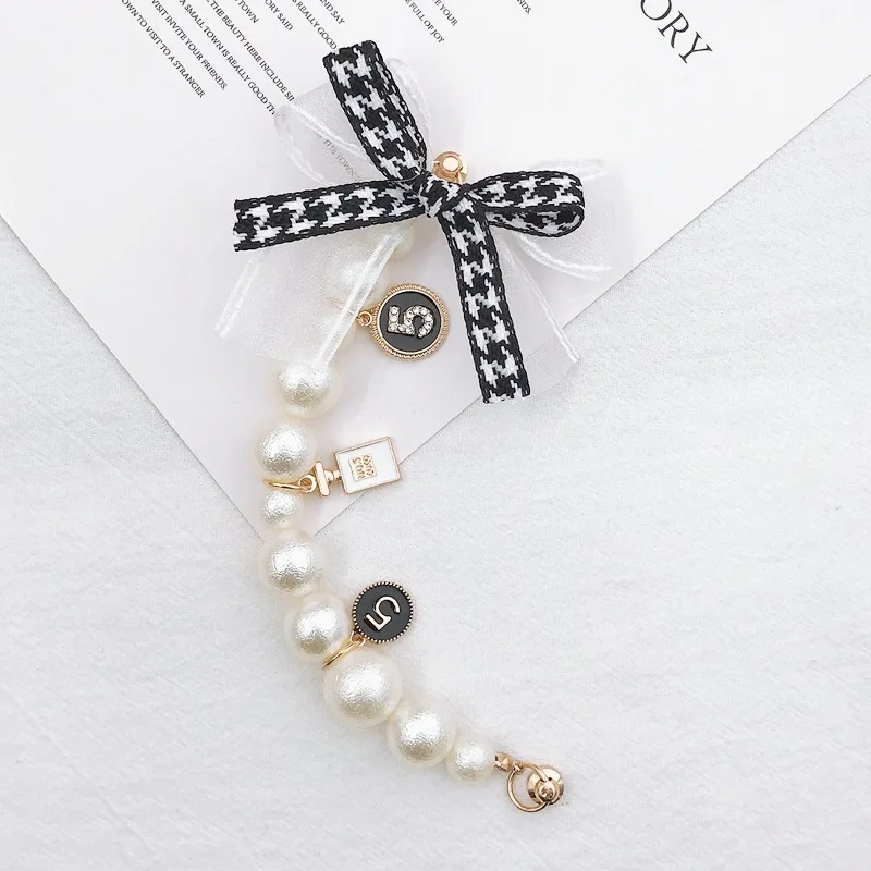 Shoe Croc Charms for Women and Girls big name metal diamond chains pearls bling girl gift decoration shoes charms