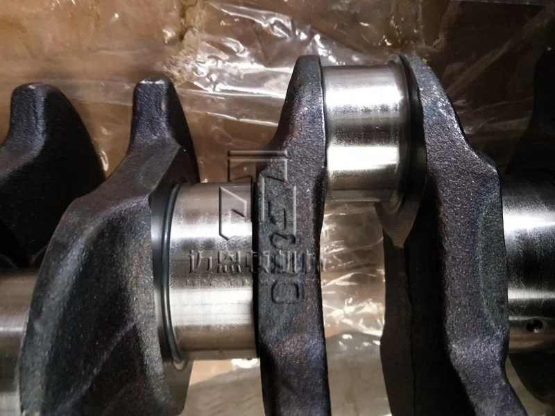 D7E BF6M1013 CRANKSHAFT 04294255 04501008 4110000970245 02931508 04284997 20790461 21245957 20050510136 040300101306