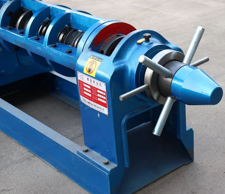 2023 Simple Type Tea Seed Oil Press Machine Almond Soybean Screw Oil Press Oil Expeller