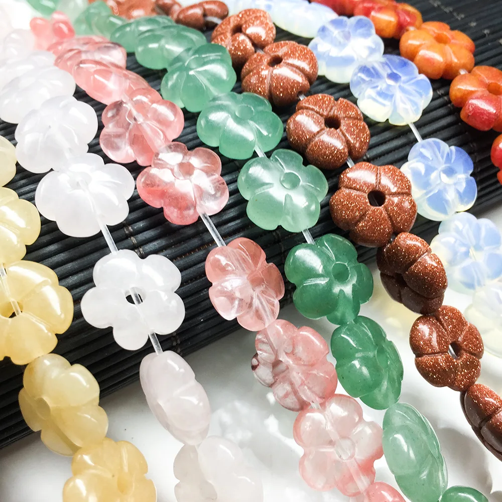 Hand Carved Natural Crystal Flower Charm/Jade Stone Rose Quartz Green Aventurine Gemstone Flower Stone Beads for Bracelet DIY
