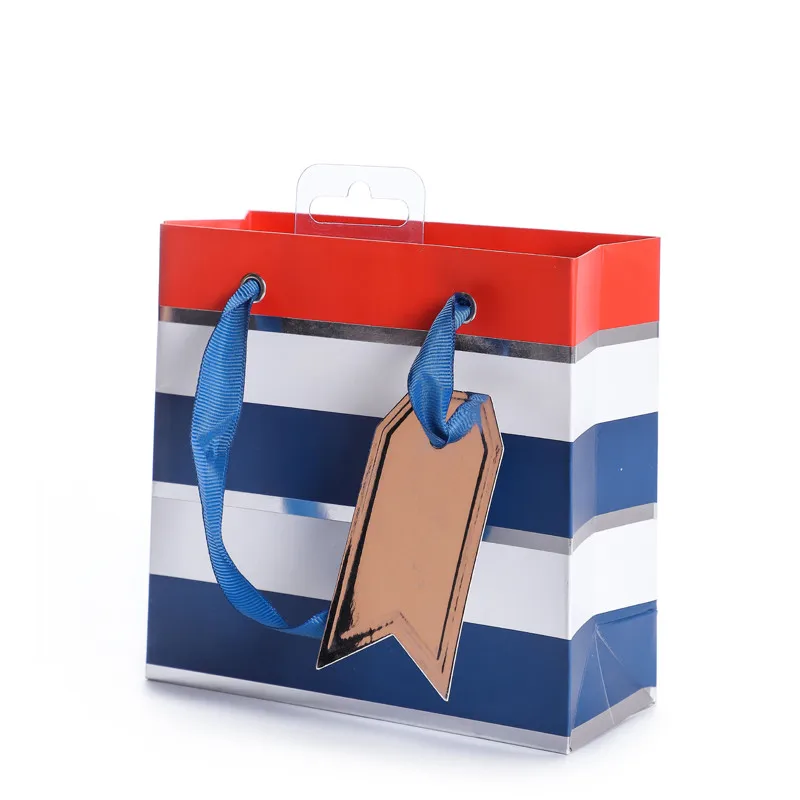Роскошные бумажные подарочные пакеты для покупок размером с логотип под заказ с вашим дизайном