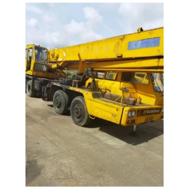 30 ton  hydraulic mounted crane NK-300-E-V used for Kato crane