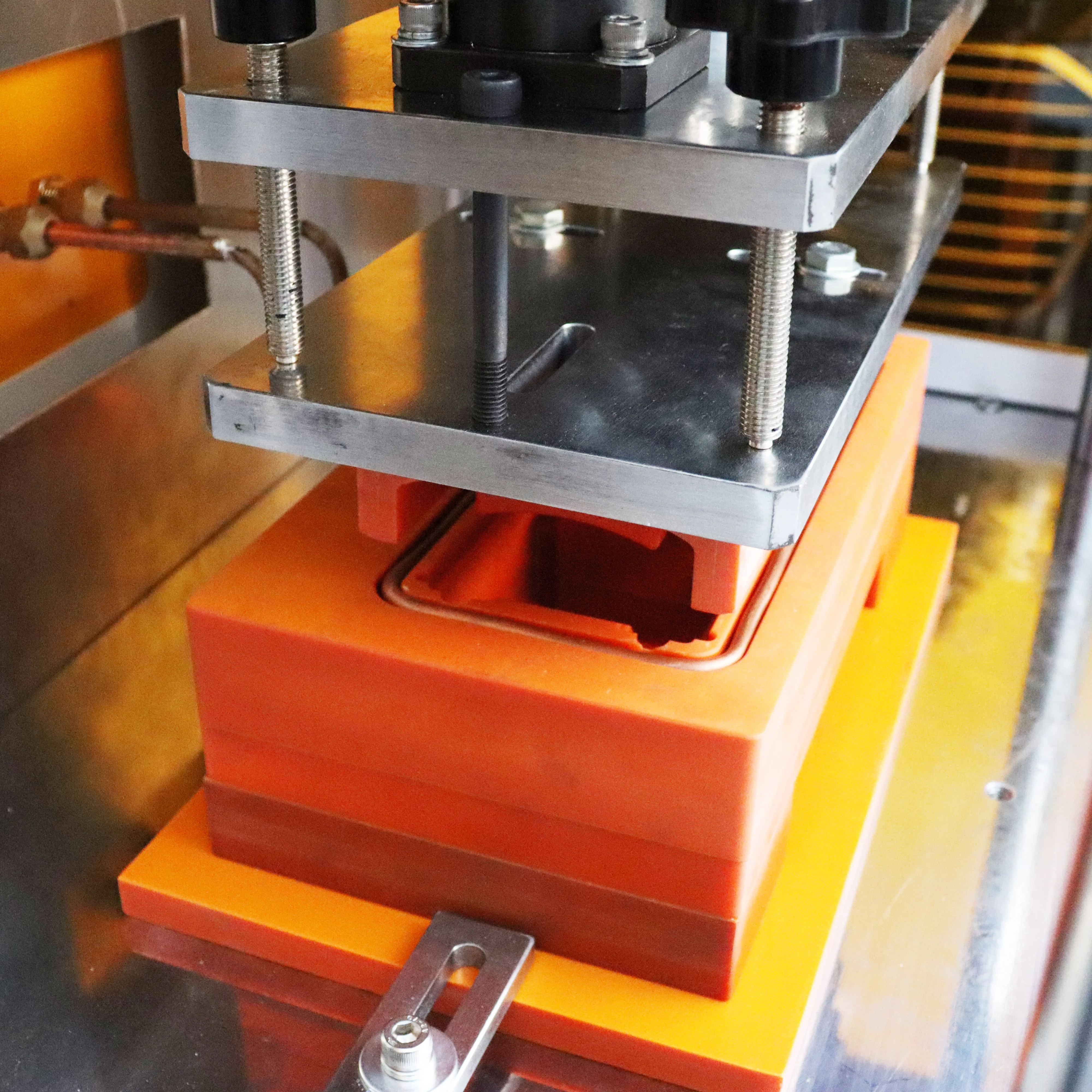 High frequency induction welding machine for big size metal to plastic parts welding