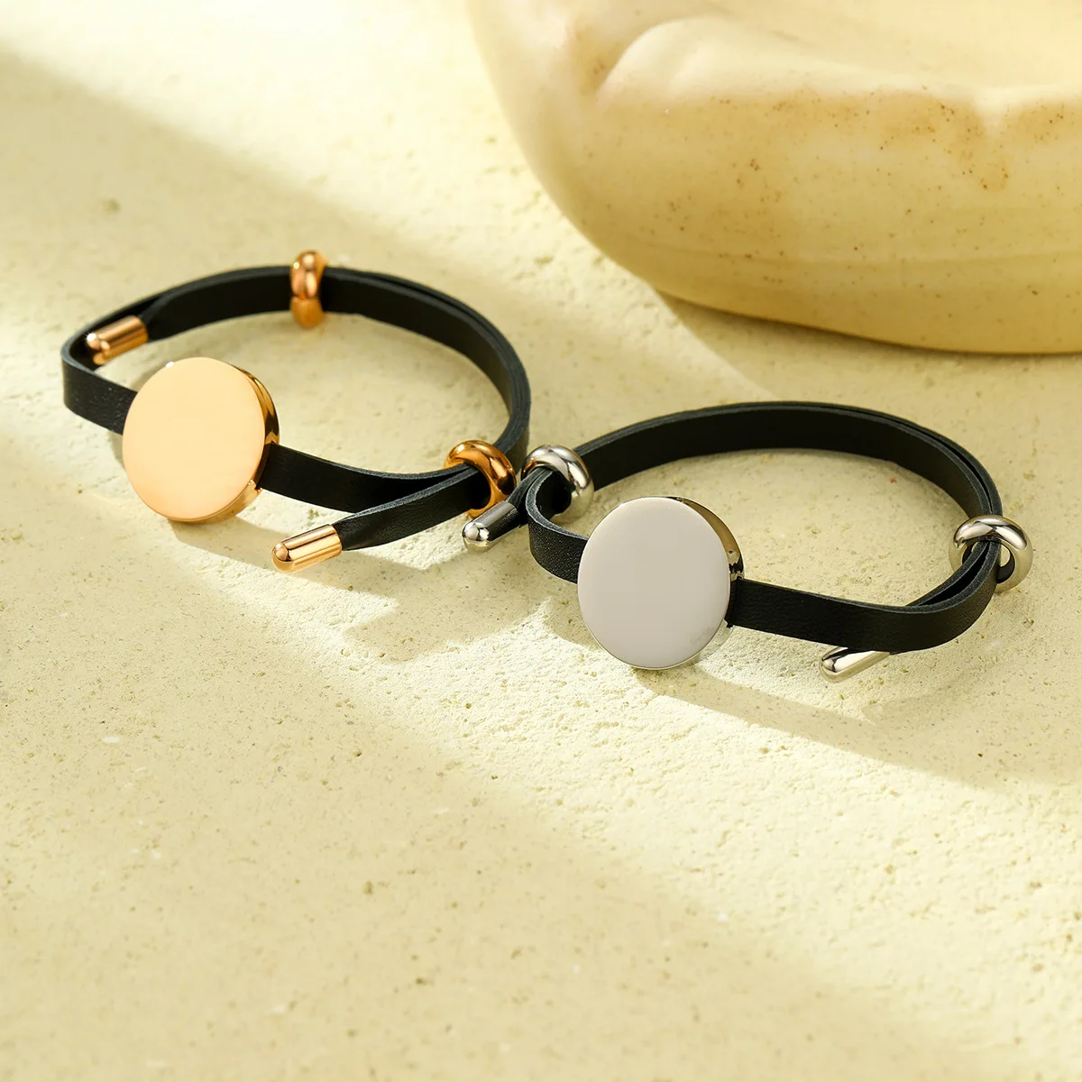 Custom Engraved logo Name Friendship Couple Bracelets Waterproof Stainless Steel Leather Adjustable Round Blank bar Bracelet