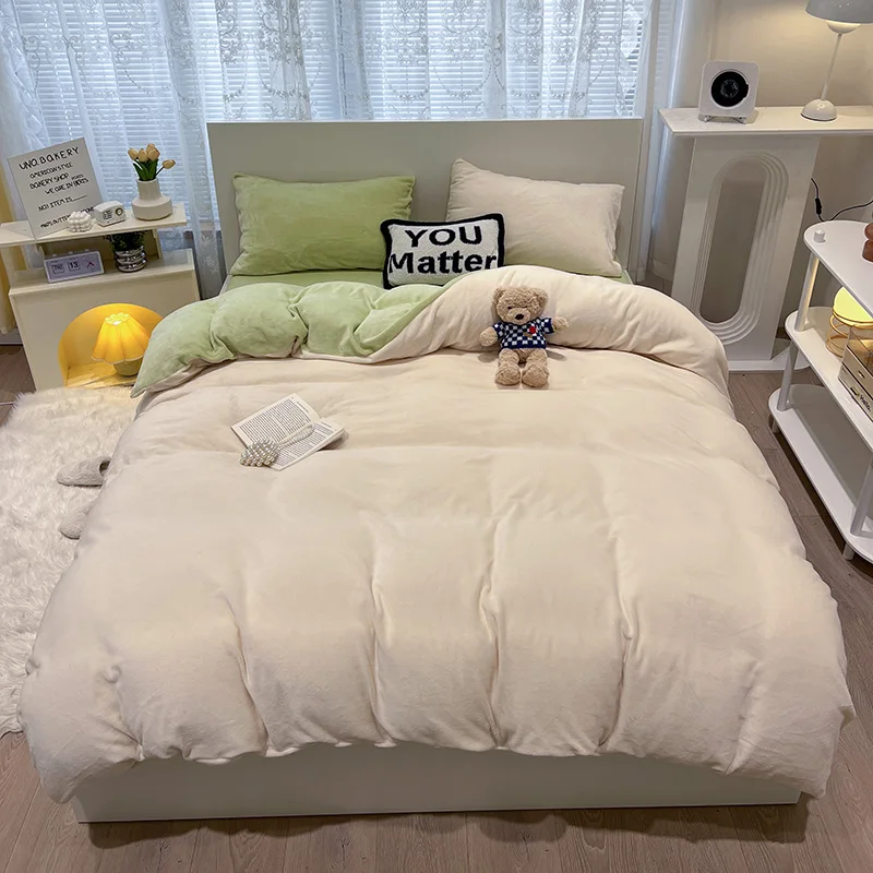 Short Wool Milk Edging Velvet Comforter Set Queen Size Bed Sheet Set Velvet Bedding Set