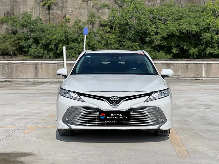2019 Toyota Camry атмосферный двигатель 2 5 л гибридный автомобиль 4 двери мест Подержанный в Китае