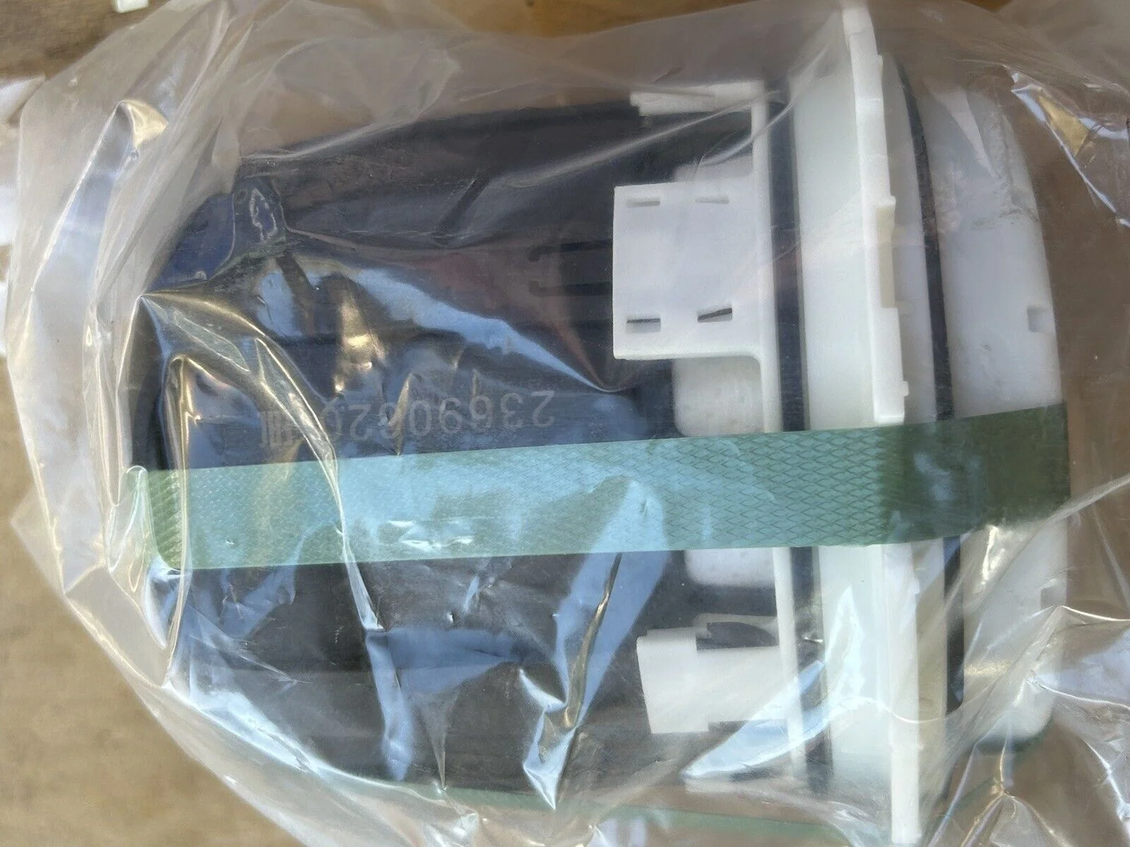 Construction Machinery Parts Air Dryer Cartridge Oem 22223804 21412848 1536361 7421412846 7422223805 7423690621 23690622