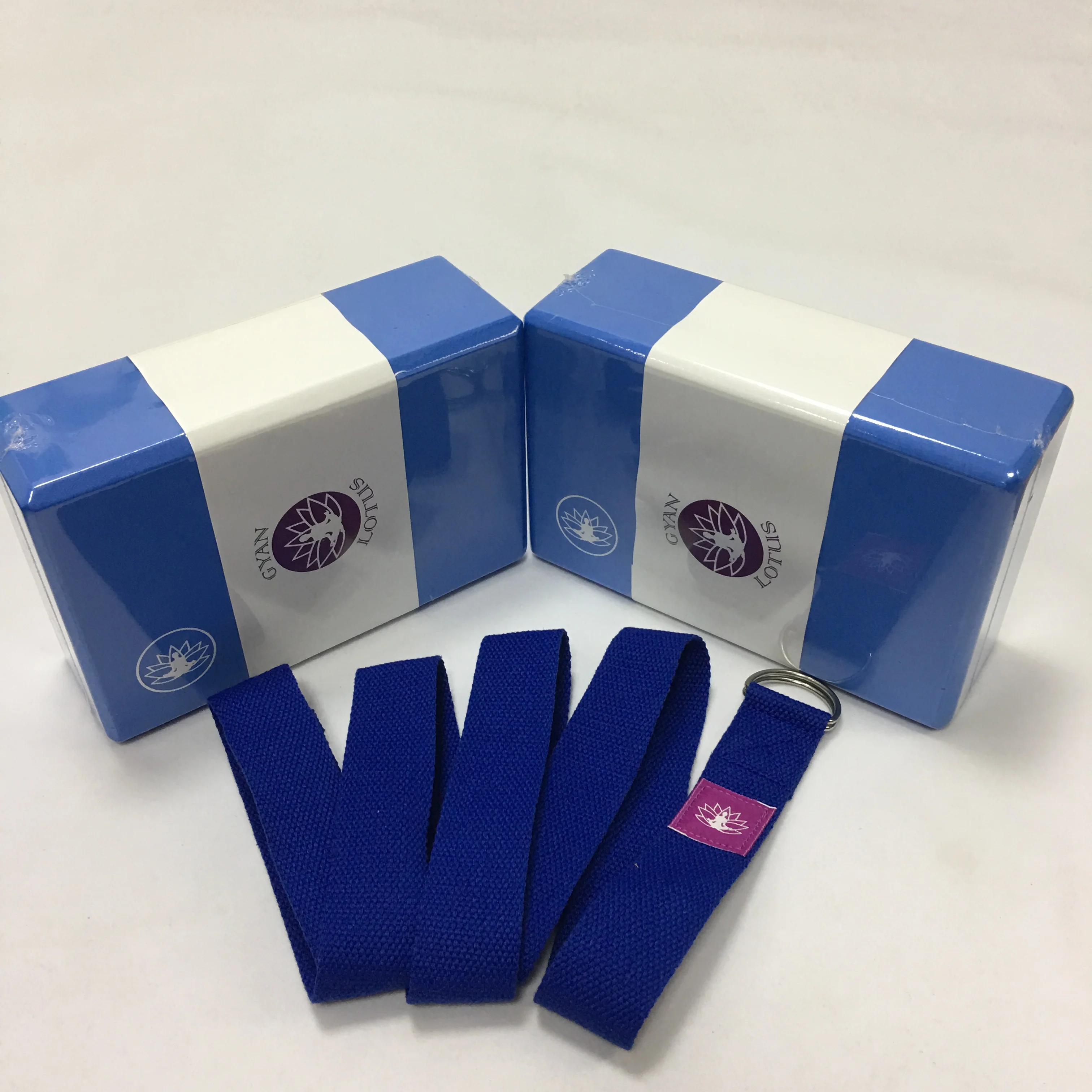 Eco Friendly Foam Blocks OEM Lightweight Yoga Bricks High Density Portable Durable MassageEVA Yoga Brick