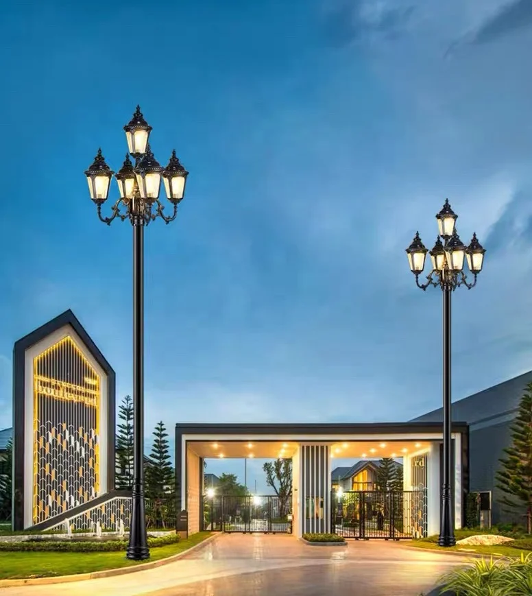 Factory customized retro design 2.5M 2M 3M LED garden light IP65 waterproof and rust proof garden landscape LED street light