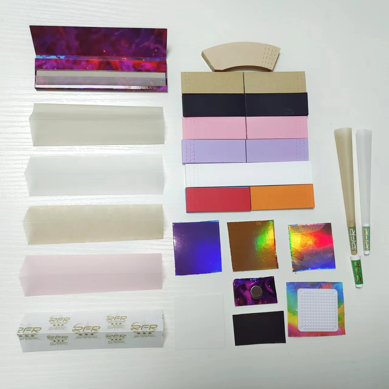 Custom Rolling Paper Smoking King Size Slim 1 1/4 Your Own Design OEM Paper Skin Organic Hemp Paper Slow Burning and Purest Gum