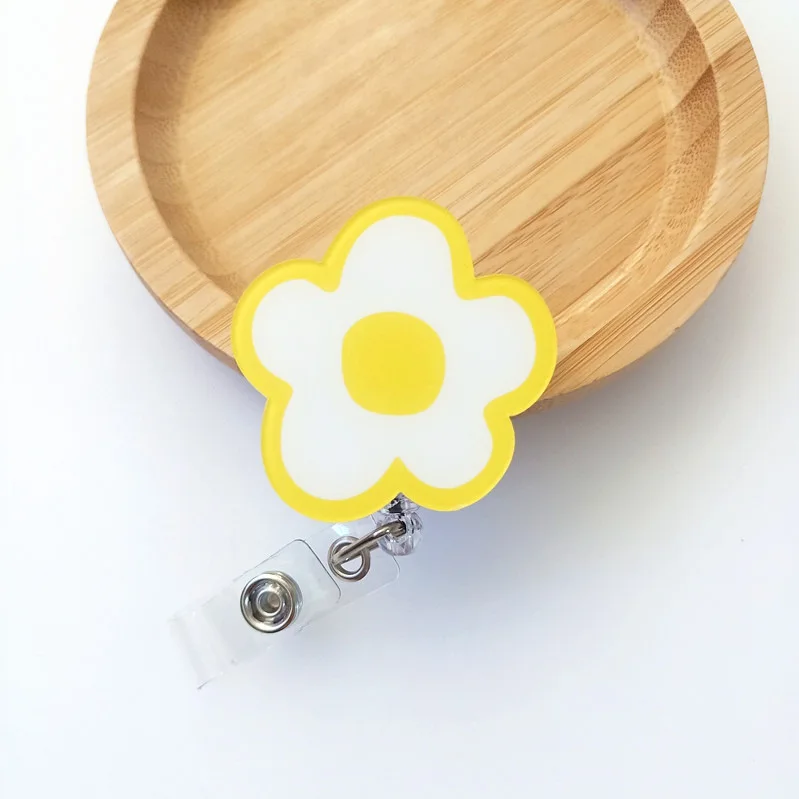New product ideas 2024 amazon badge holder accessories for Doctors nurses and students gift office retractable badge scrolls