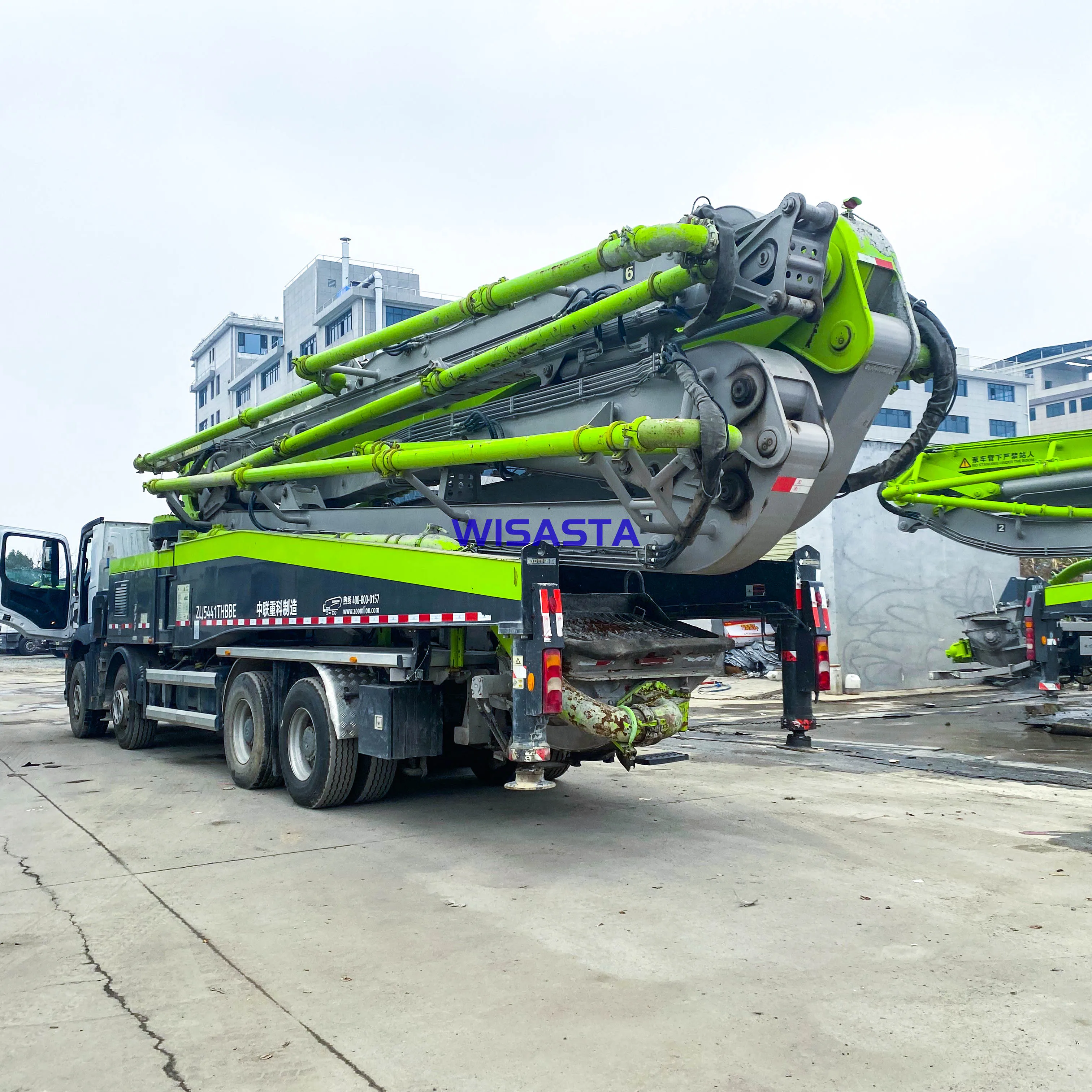 Trade Original China 2020 Zoomlion Benz Chassis 63M Truck Mounted Mobile New Cement Concrete Pump Truck