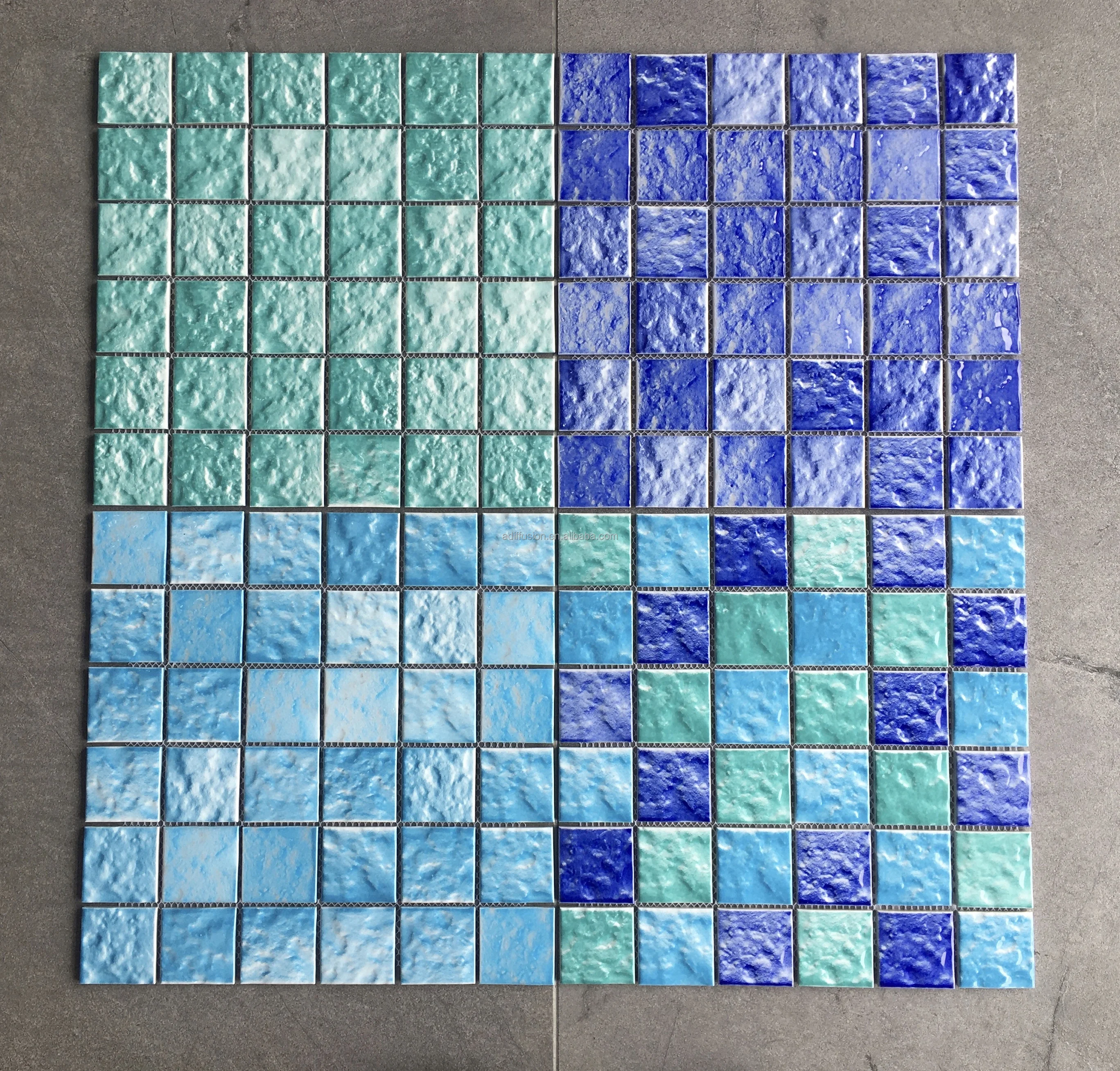 Hot Selling 48*48mm Crystal Glass Green Color Glazed  Mosaic Showroom