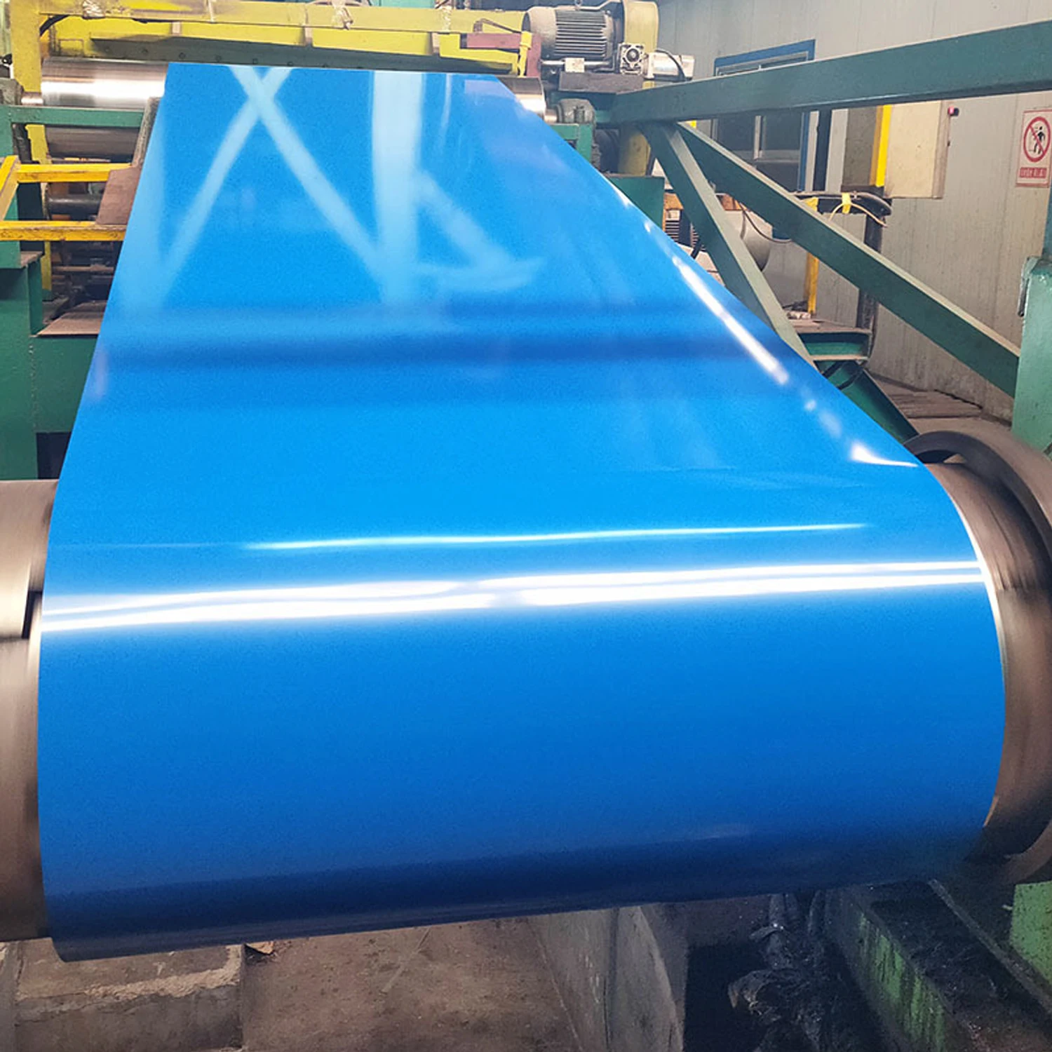 Color coated steel coil PPGI PPGL color coated coil for making corrugated metal roofing sheet