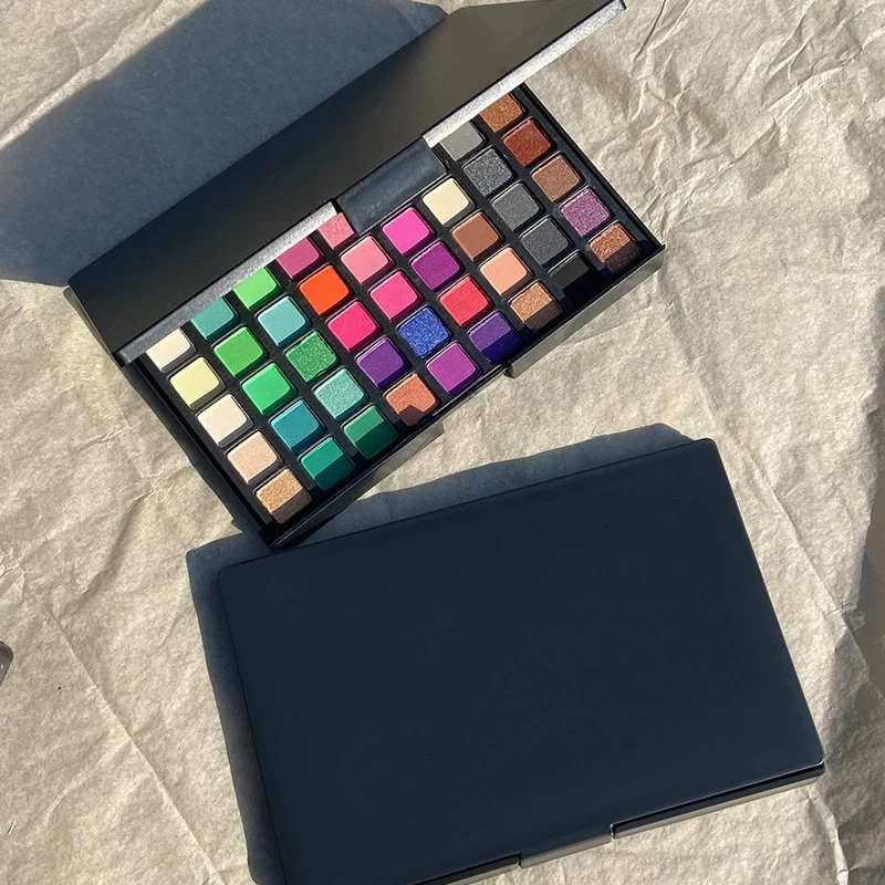 High Pigment Private Label 54 Color Eyeshadow Palette Makeup Cosmetic Products Matte Shimmer Palette