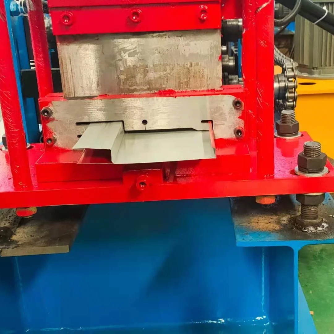 bottom    barge   flashing  roll  forming   machine