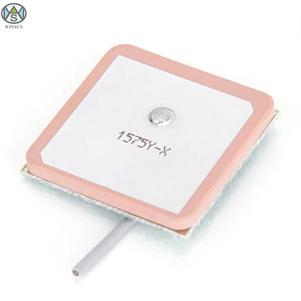 Wholesale price High quality 12.2*12.2 RHCP Polarization Normal Pole Mini Gps Vehicle Antenna