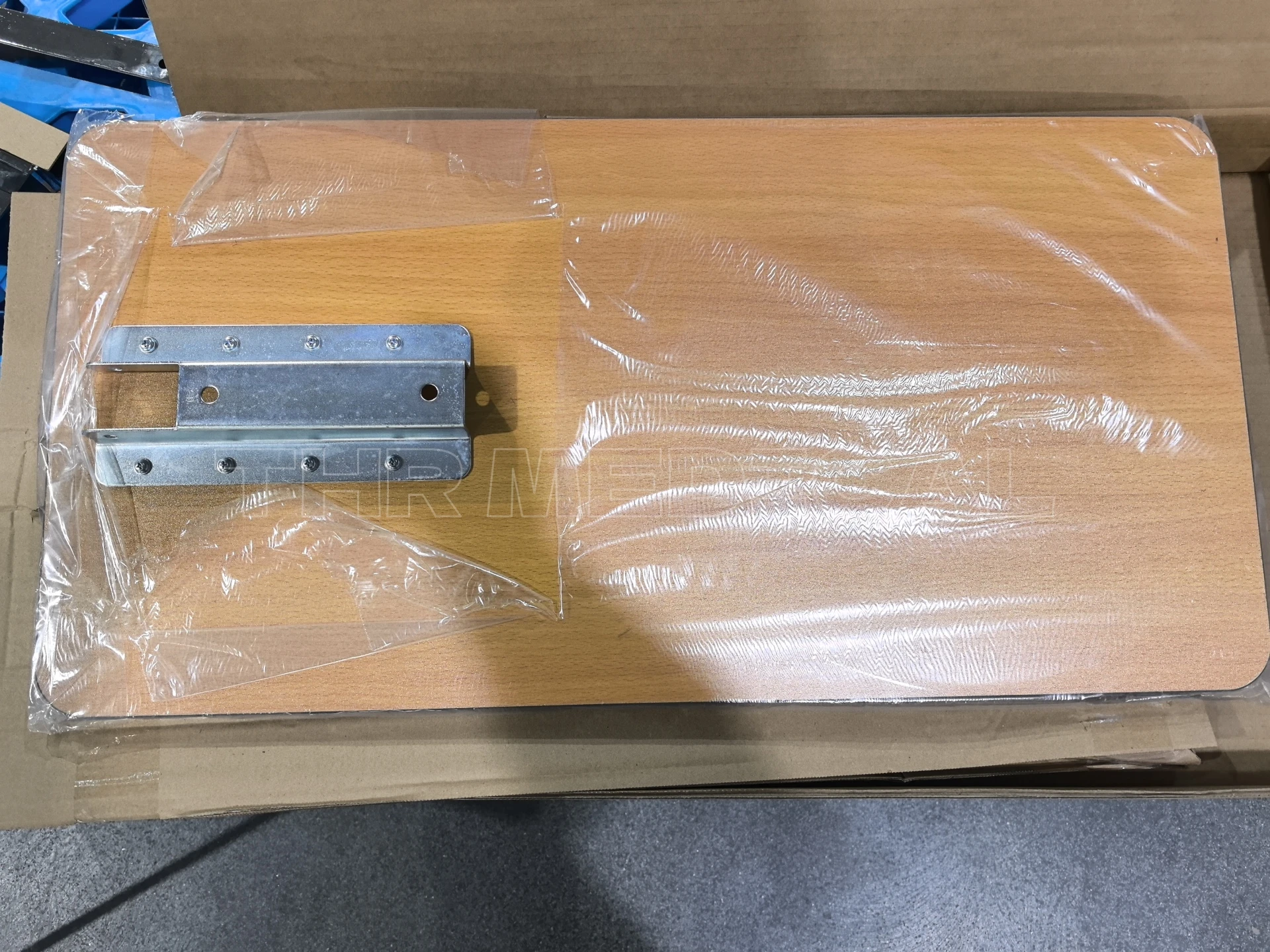 THR-YU610 Hospital Furniture Cheap Adjustable Overbed Table Medical Laptop Table Price