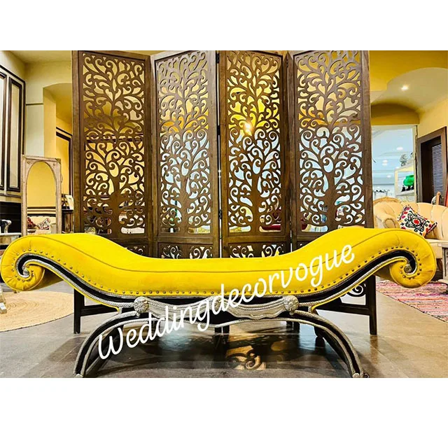 High Quality Luxury Modern Comfort Modular Sectional Sofa Set Boucle Fabric Wood Material Living Room Hotel Wedding Furniture