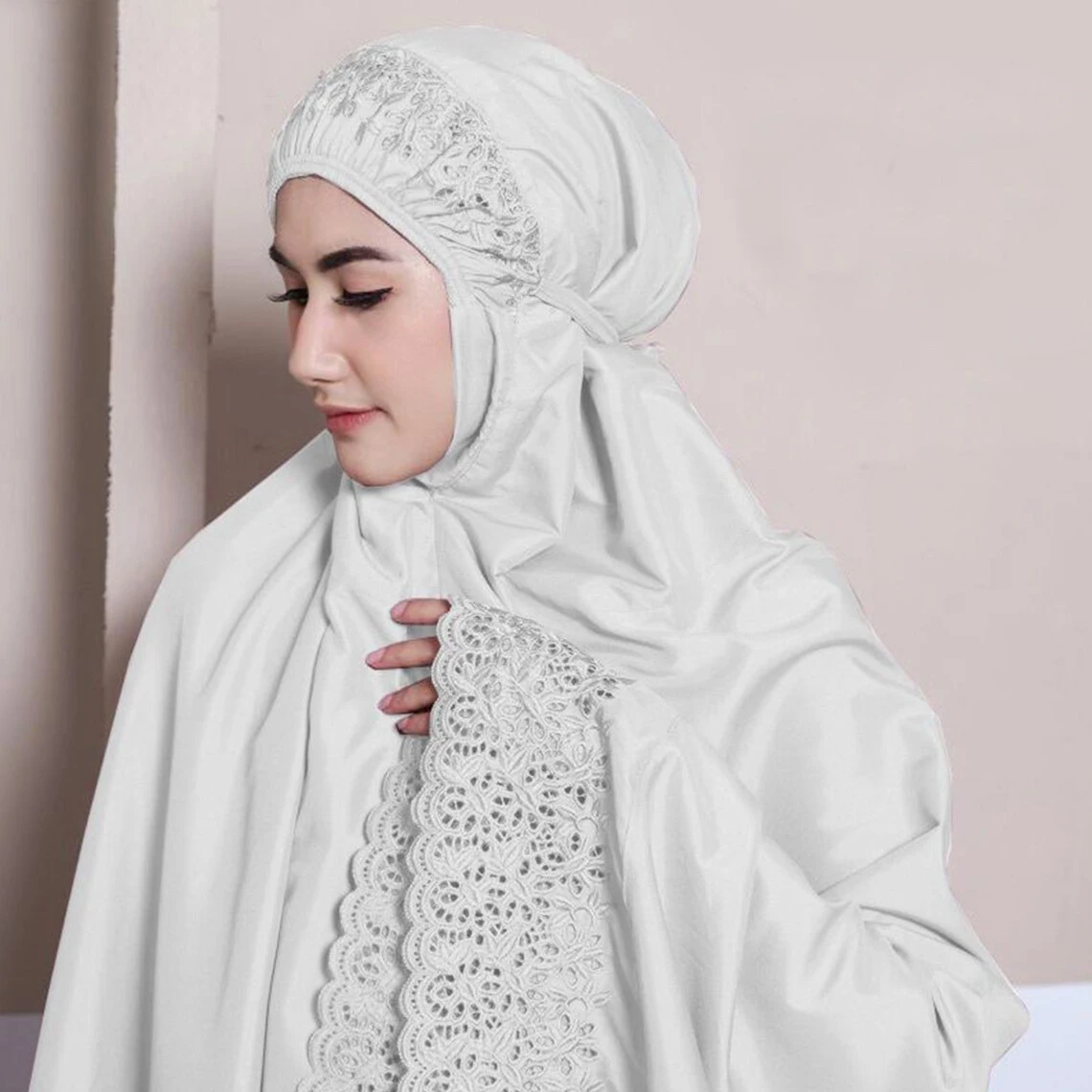 Custom Islamic Prayer set Clothes With Beautiful Rayon Embroidery For Muslim Women Prayer Set Clothes