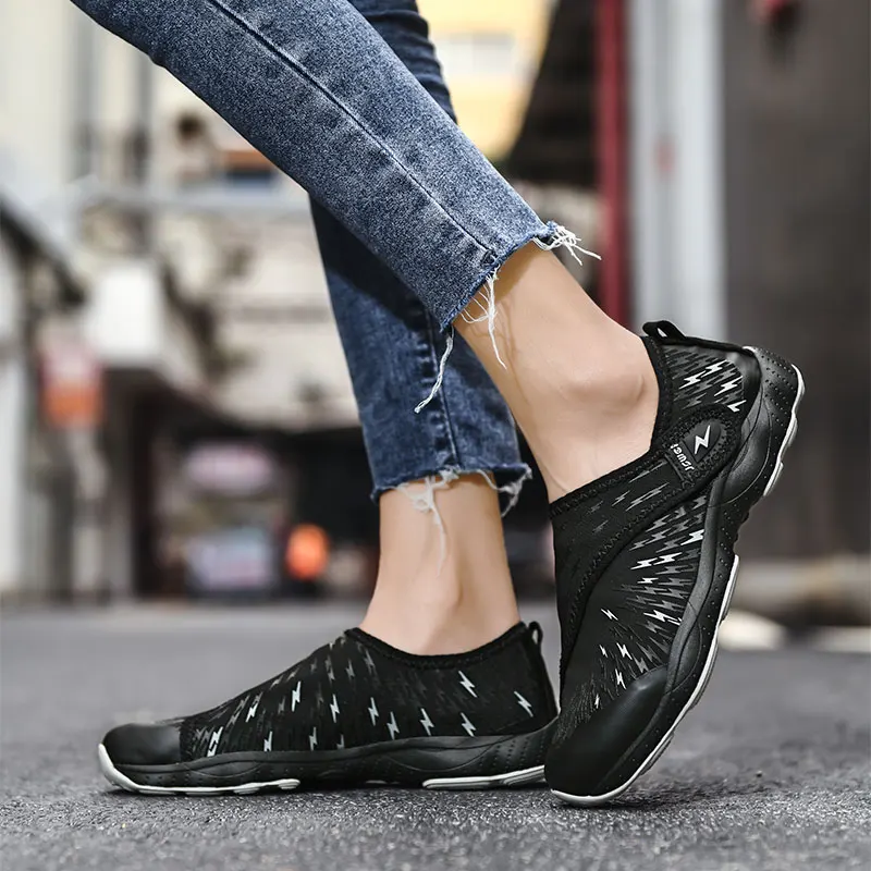 
Fast Dry Barefoot Beach Water Shoes Slip Mesh Fabric Breathable Aqua Shoes Low Cut Black pink River Ocean upstream shoes 
