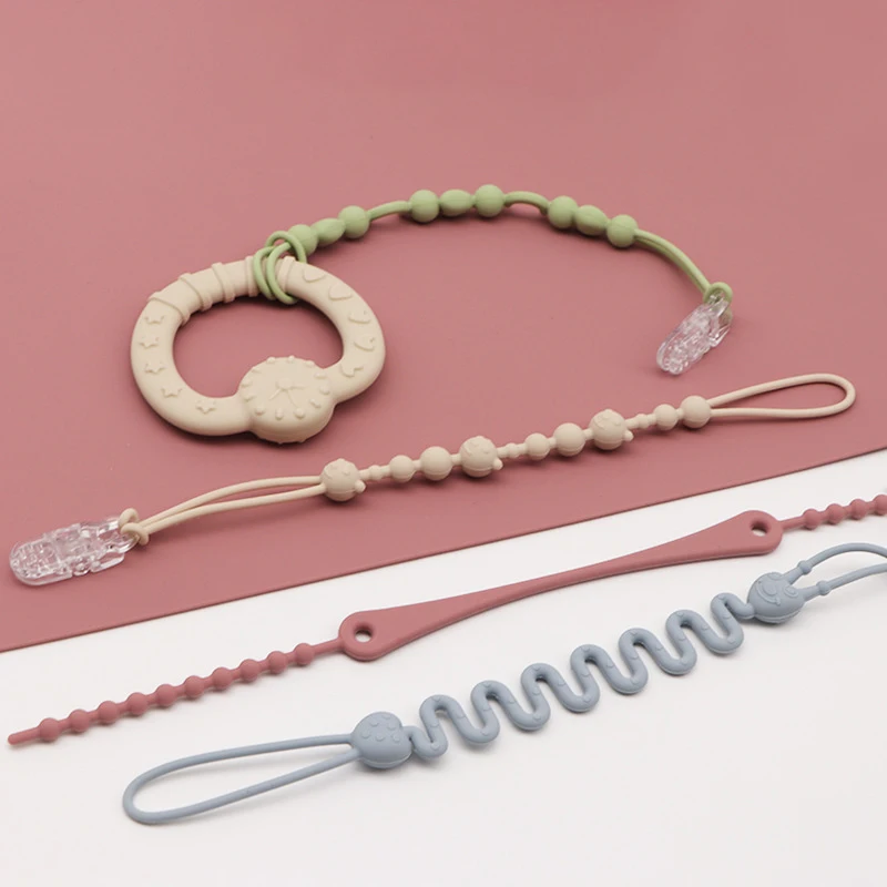 Wholesale custom factory food grade materials dummy clips baby pacifier portable baby pacifier clip holder