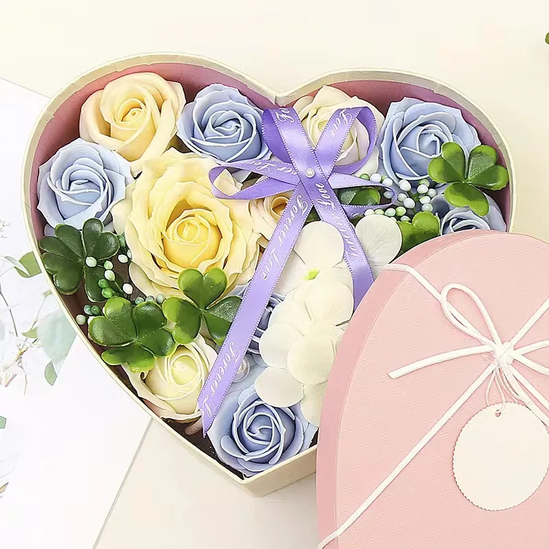 2024 Wholesale Valentine Day Gift Real Touch Flower Soap Roses Heart Shaped Gift Box Set