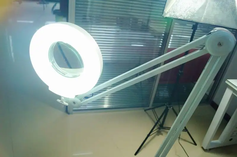 Au-662 Portable 5X Magnifying Lamp Led Light Beauty Salon Equipment
