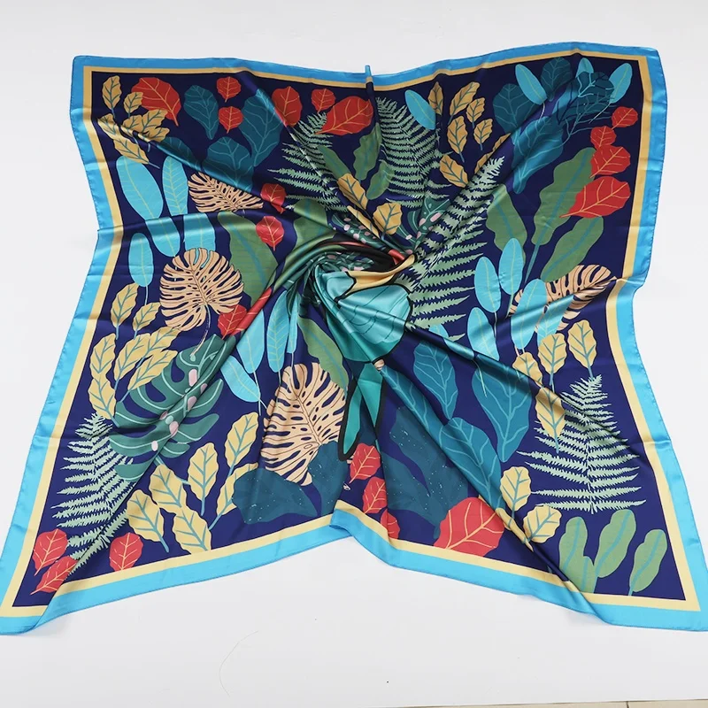 Luxury 100% Mulberry Silk Scarfs for Women double sides Floral Square Head Silk Scarf for Sleeping