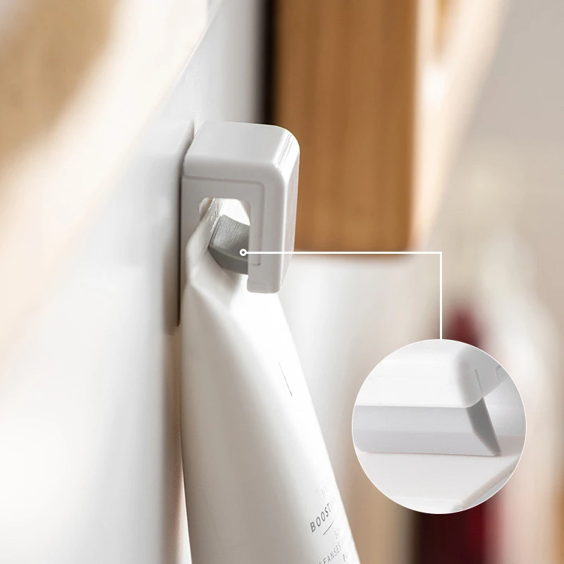 Клипса для чистки лица настенное крепление самоклеющийся органайзер для домашнего хранения аксессуары для ванной комнаты зубная паста подвесной держатель зажим H1127