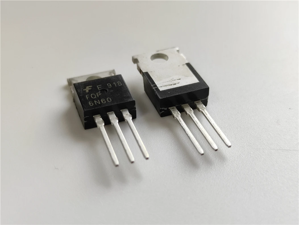 MOSFET Transistor N Channel 600V 125W Through Hole TO220 6N60 FQP6N60