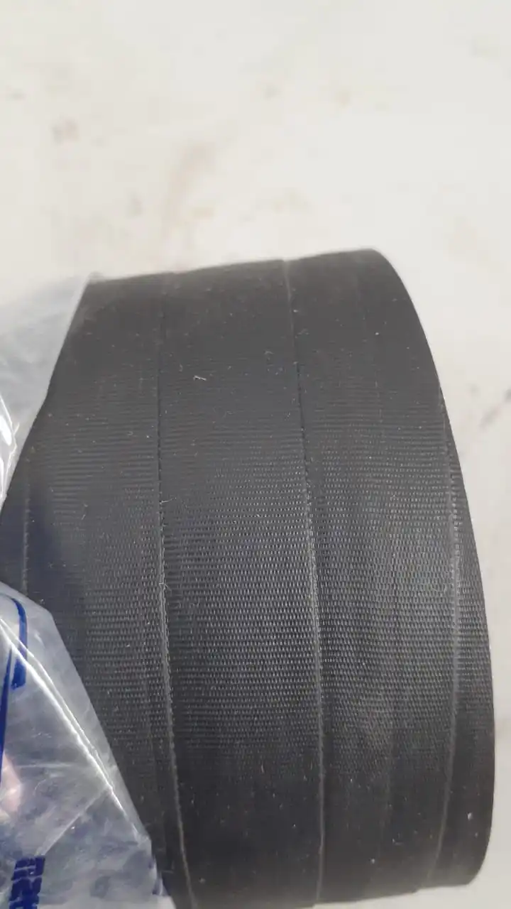 HV-SH18 hump Silicone Hose for Truck ( Inner Dia:4inch Length: 15inch  elbow part:3.35inch with spring inside)