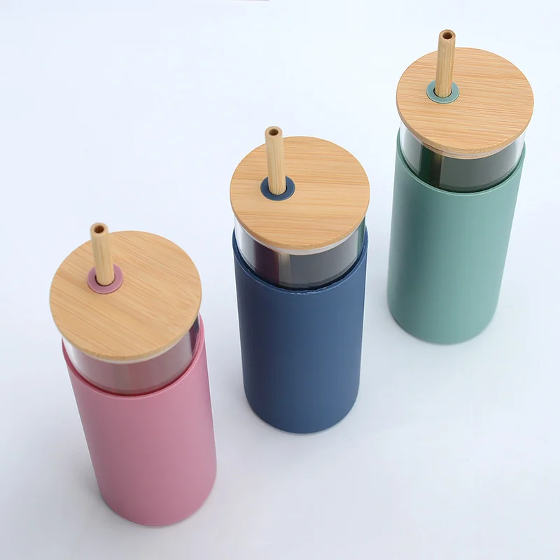 Eco Friendly 17/20/25oz Glass Office Water Bottle BPA Free with Straw Silicone Protective Sleeve Bamboo Lid