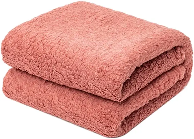 Hot Sale Pet Blanket Comfy Soft Warm Baby Blankets Plush Sherpa Throw Blankets